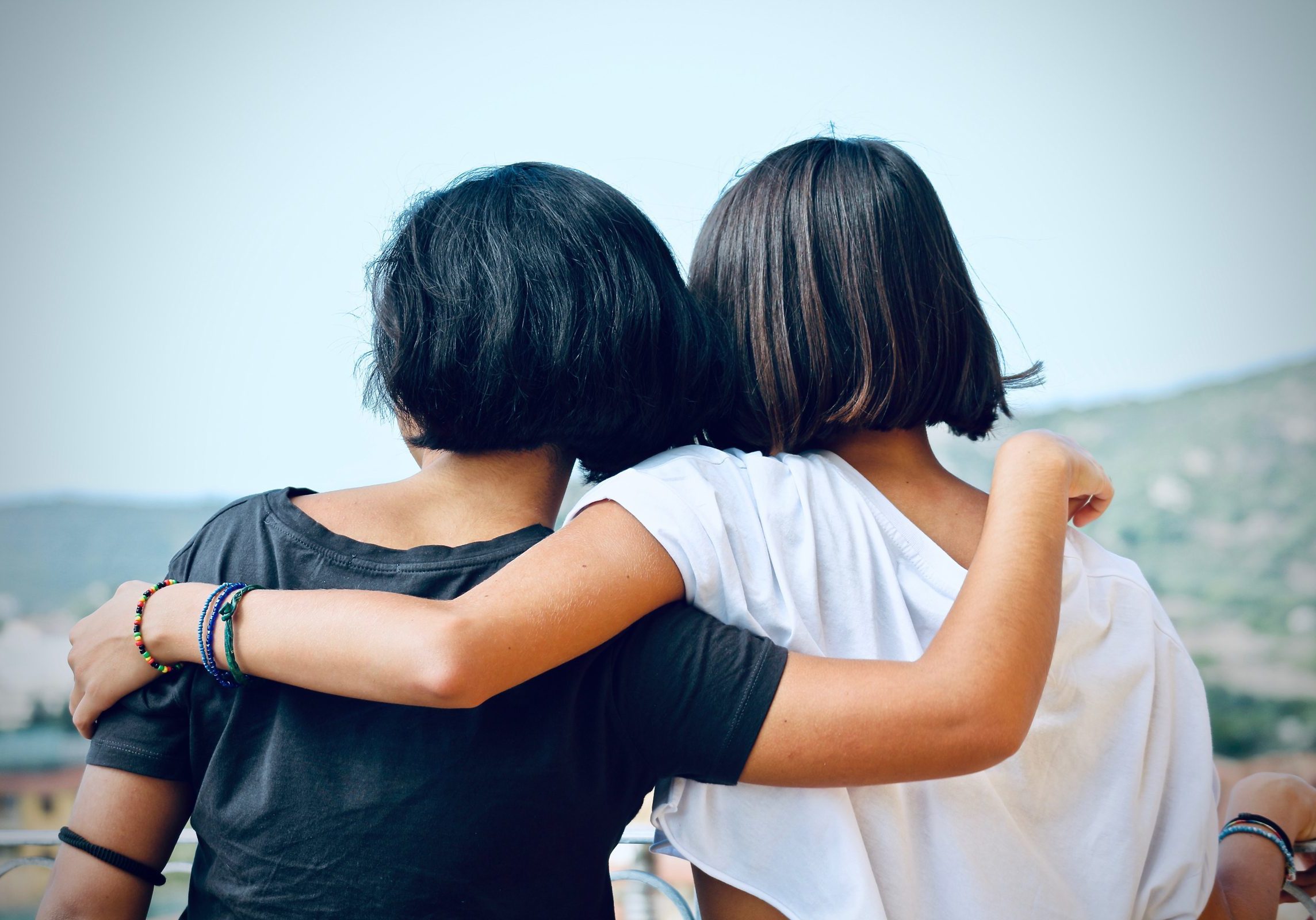 friendship-5616035-Flipped